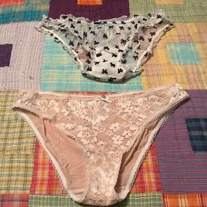 Victoria’s Secret Lace and Bow Panties Size Medium 2 Pairs